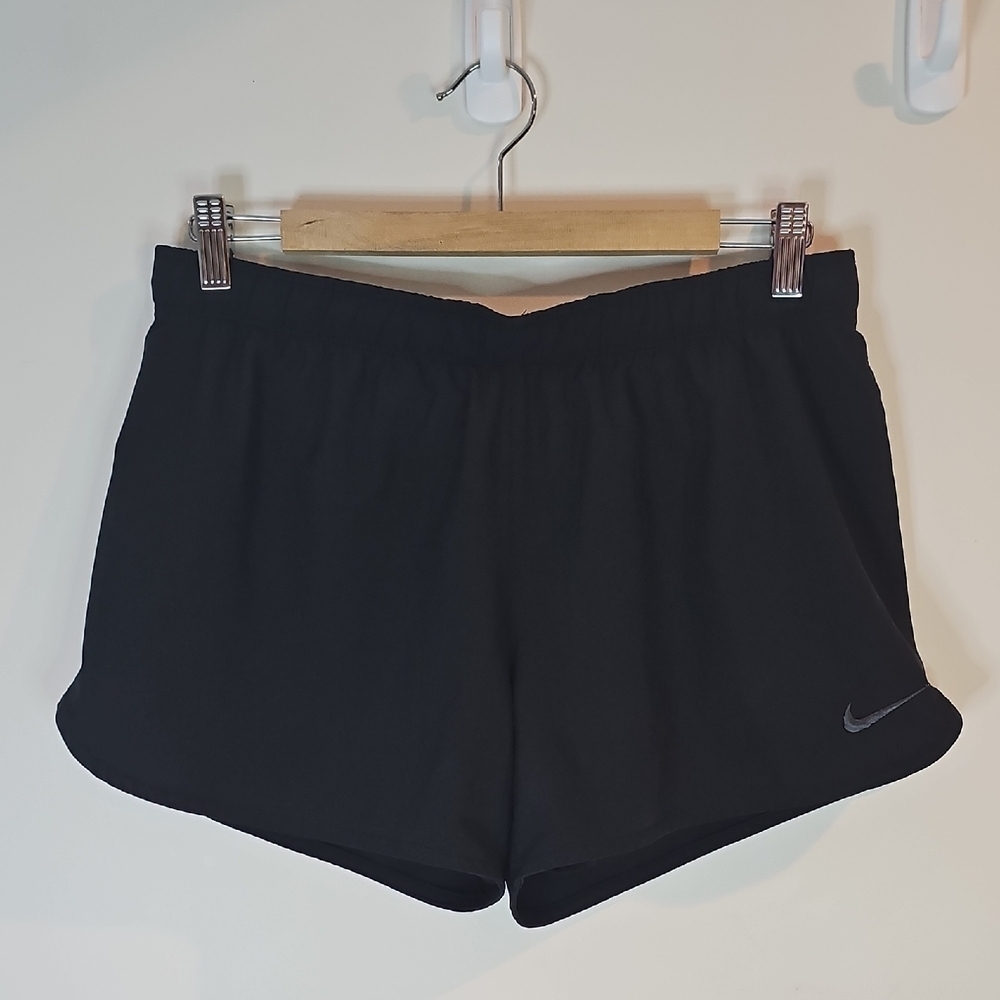 Nike Dri-fit Women's Medium Athletic Black Shorts